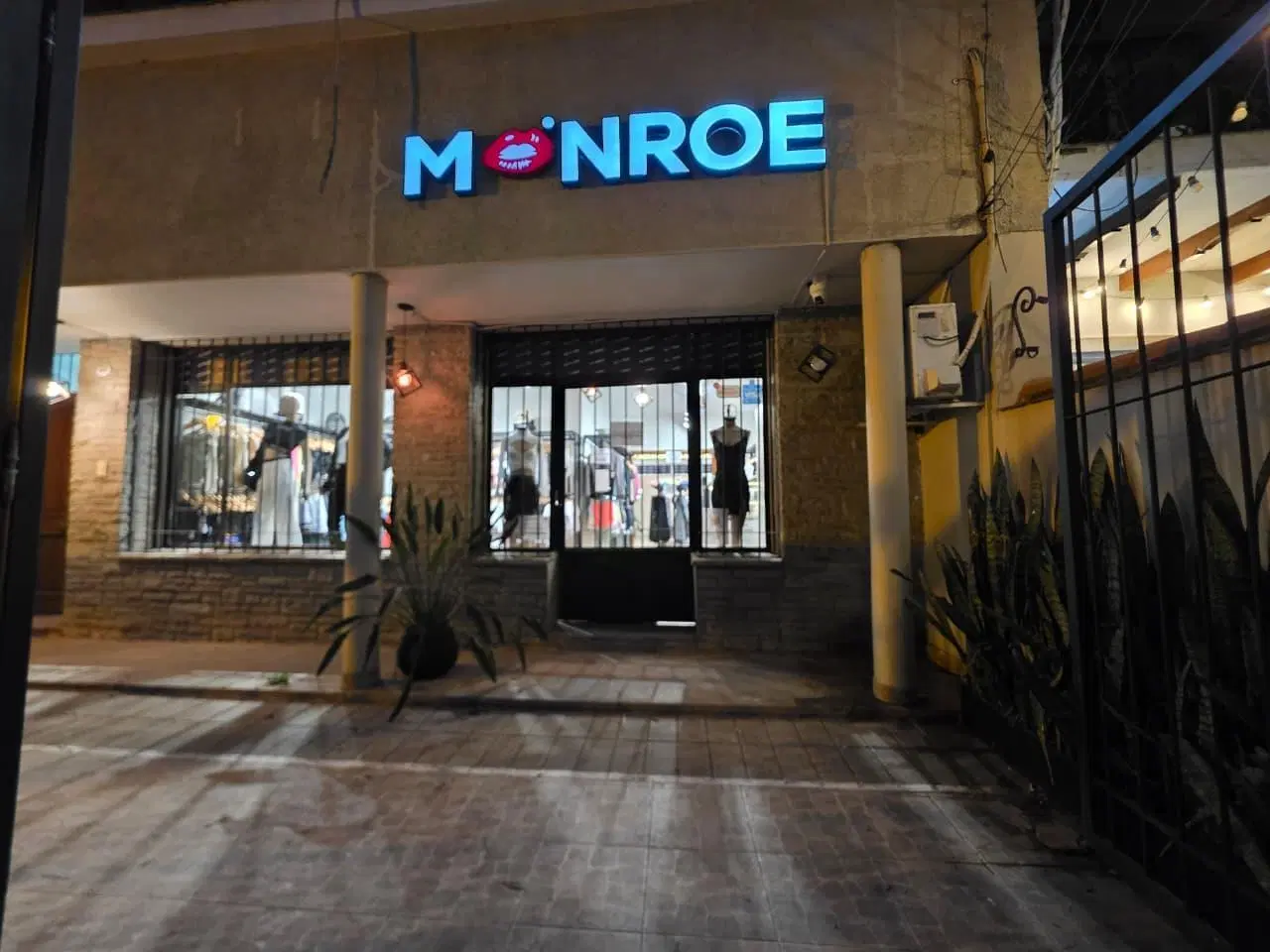 ALQUILER OFICINA - LOCAL COMERCIAL 1