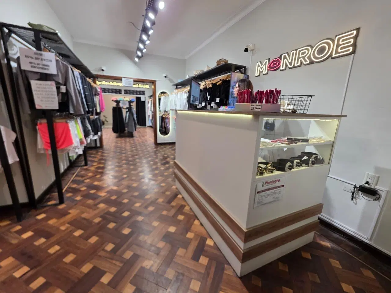 ALQUILER OFICINA - LOCAL COMERCIAL 2