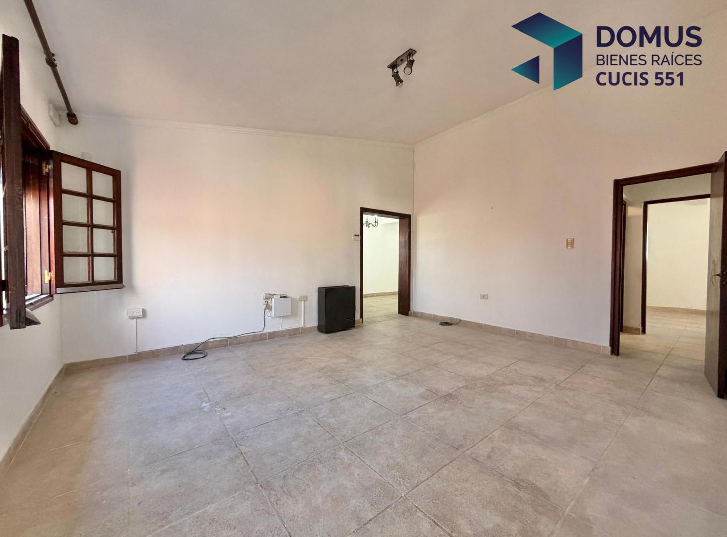 Foto de VENTA CASA ESQUINA BARRIO TRES CERRITOS, imagen 1
