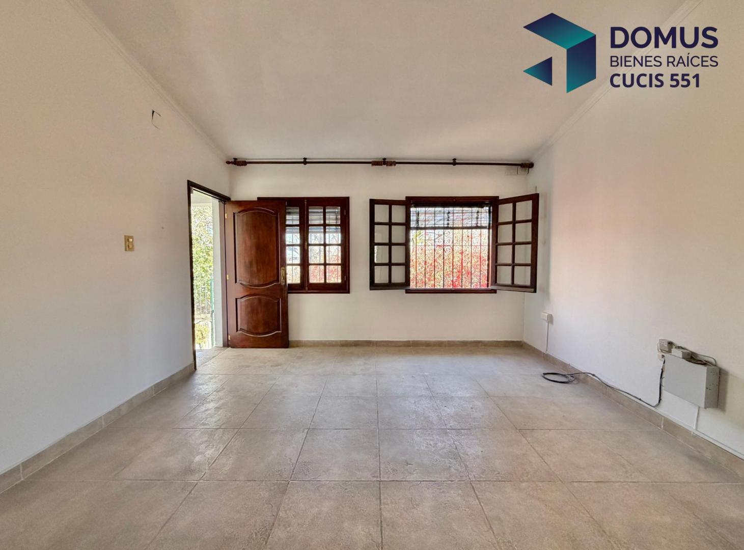 Foto de VENTA CASA ESQUINA BARRIO TRES CERRITOS, imagen 3