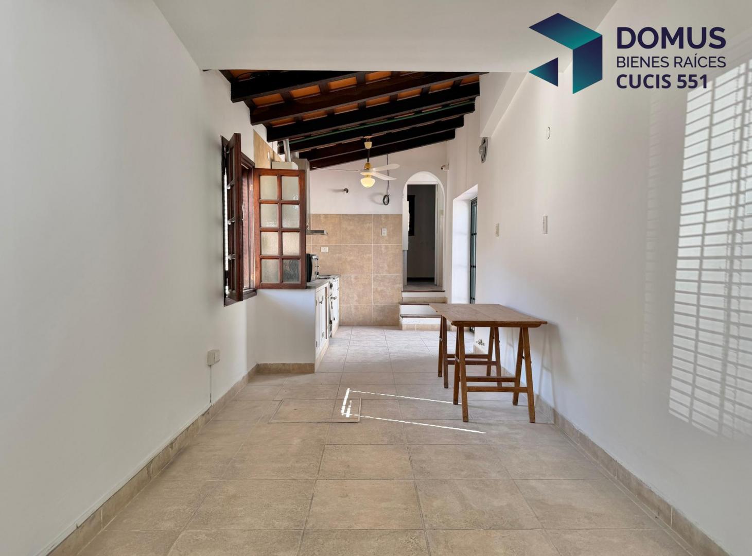 Foto de VENTA CASA ESQUINA BARRIO TRES CERRITOS, imagen 4