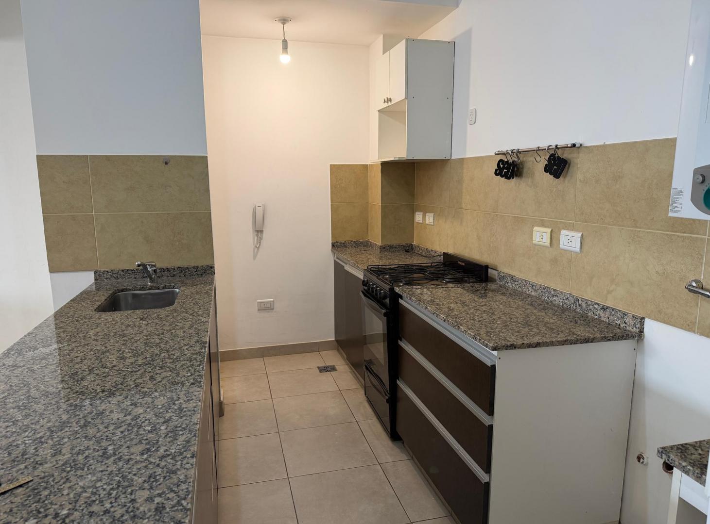 Foto de ALQUILER DEPARTAMENTO 2 DORMITORIOS MITRE 1500, imagen 5