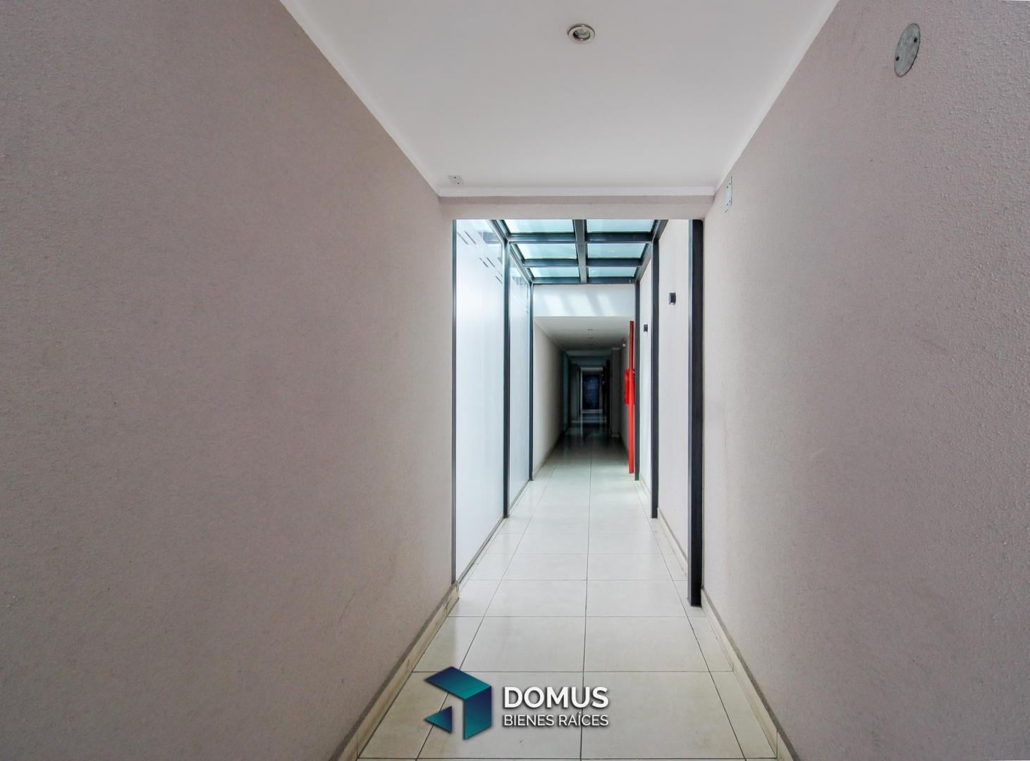 Foto de VENTA DEPARTAMENTO MONOAMBIENTE EN MACROCENTRO, imagen 1