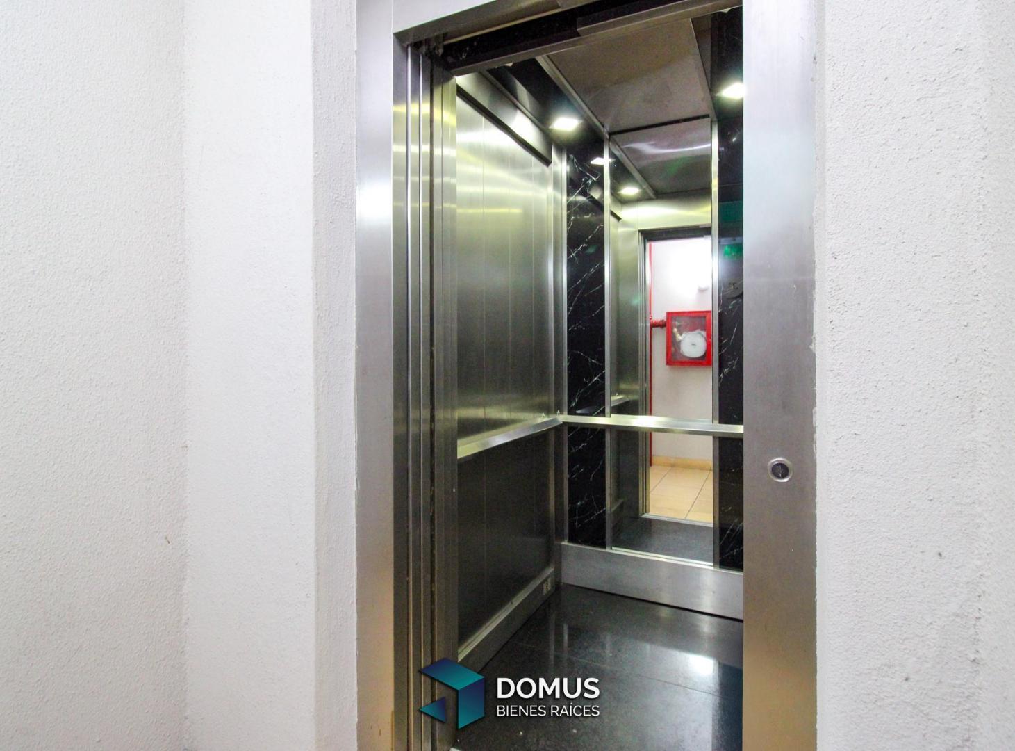 Foto de VENTA DEPARTAMENTO MONOAMBIENTE EN MACROCENTRO, imagen 5