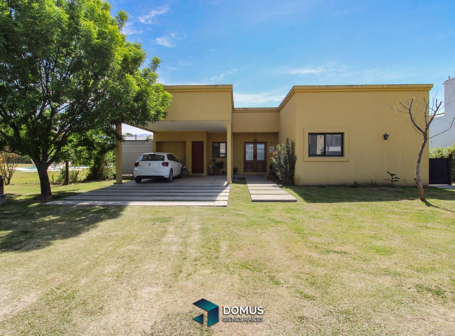 Foto de VENTA CASA EN JARDINES DE SAN LORENZO, imagen 1
