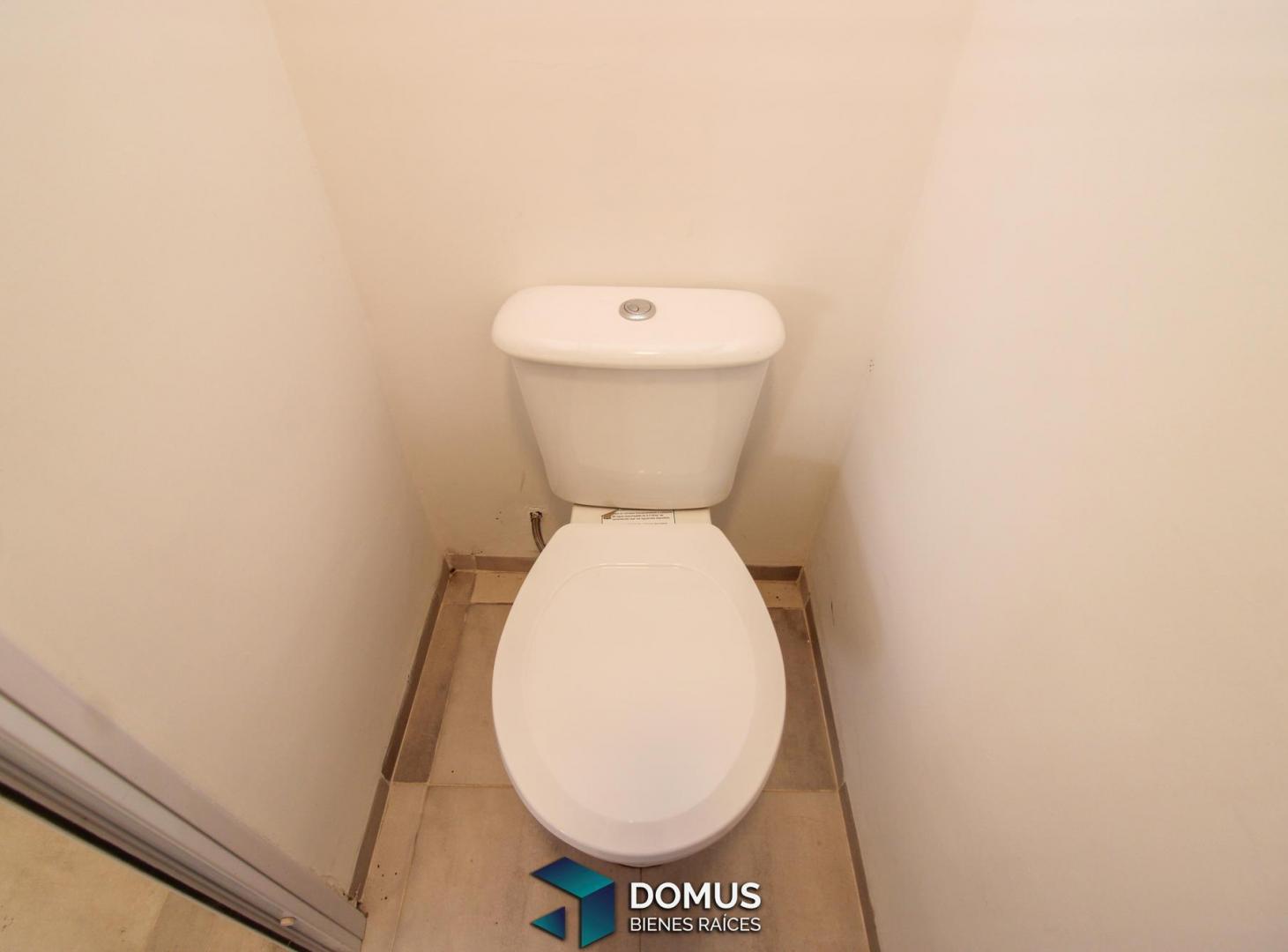 Foto de VENTA CASA A ESTRENAR EN EKO DISTRITO CIRCUNVALACION OESTE, imagen 4