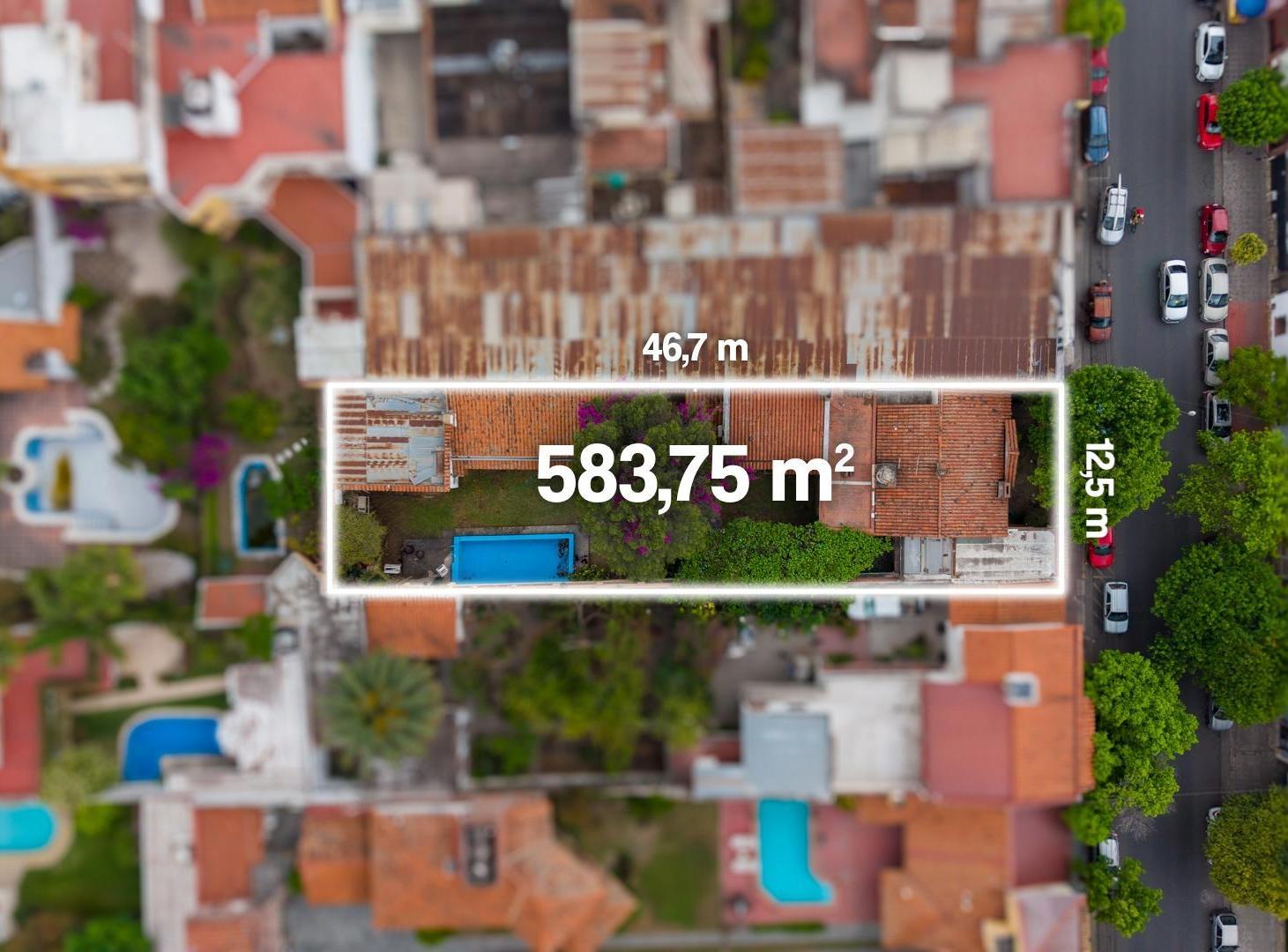 Foto de VENTA CASA EN PUEYRREDÓN AL 700 - TERRENO: 583 M2, imagen 1