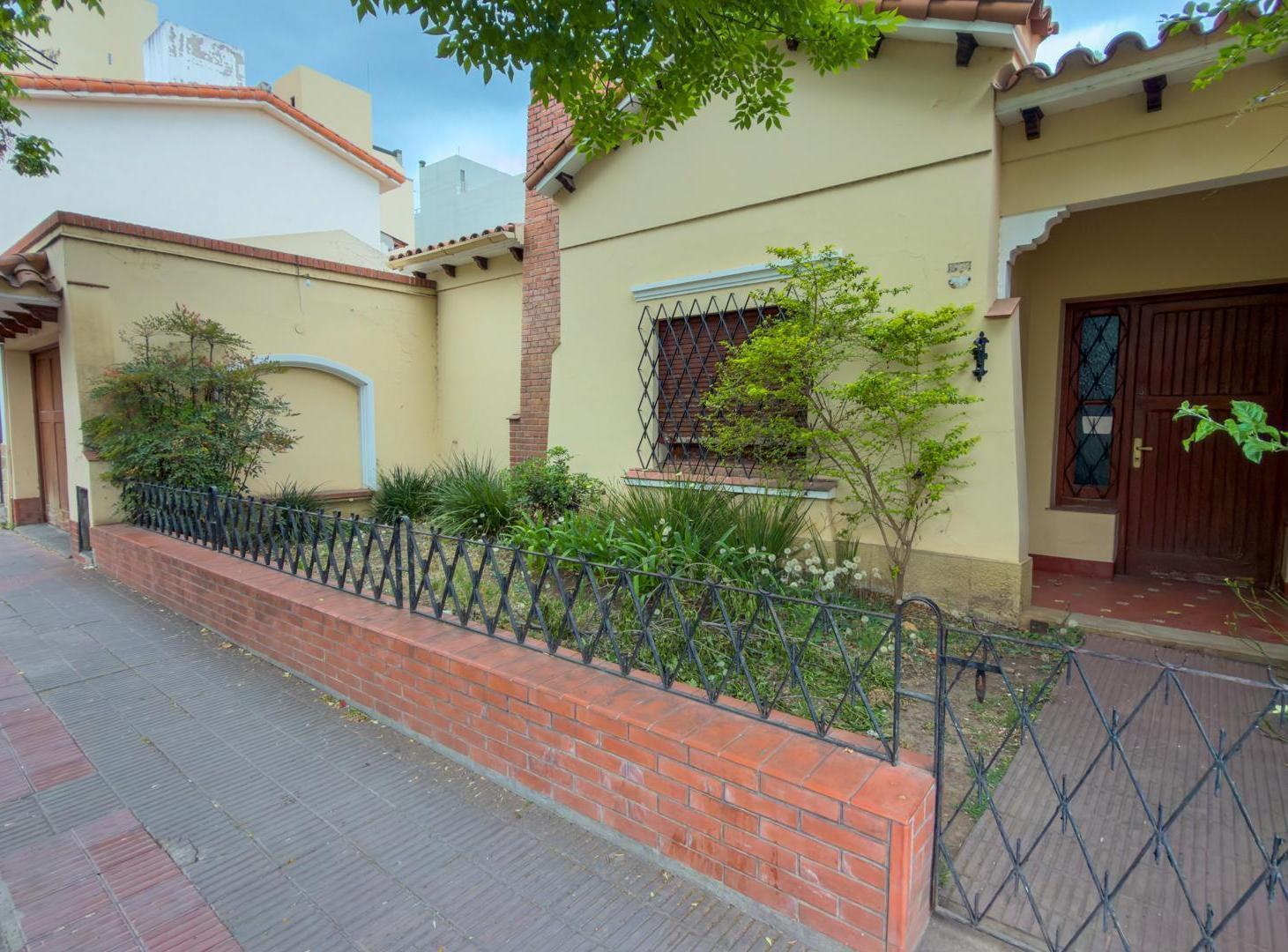 Foto de VENTA CASA EN PUEYRREDÓN AL 700 - TERRENO: 583 M2, imagen 3