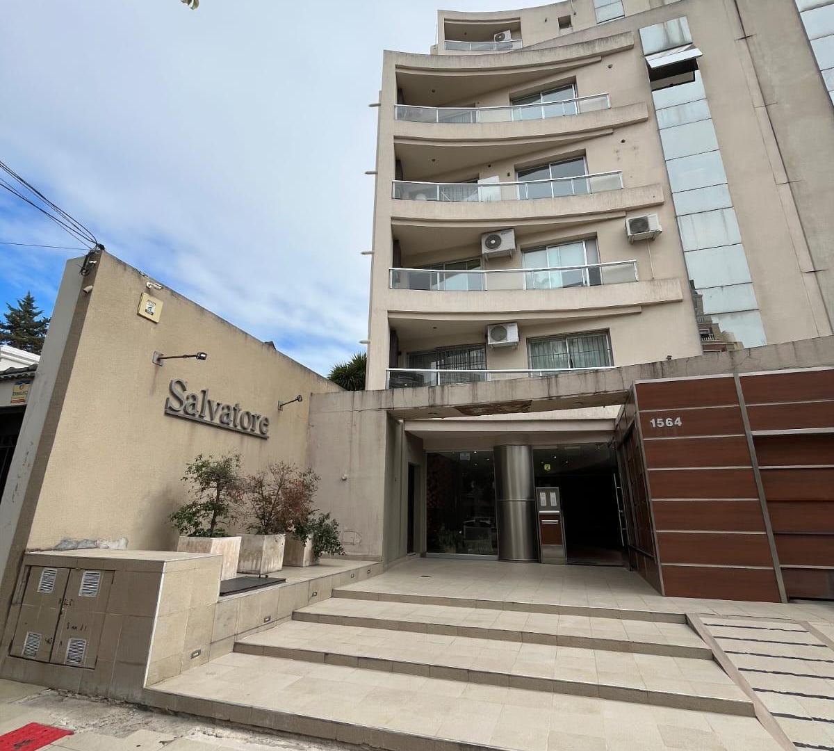 Foto de VENTA DEPARTAMENTO - EDIFICIO SALVATORE, imagen 2