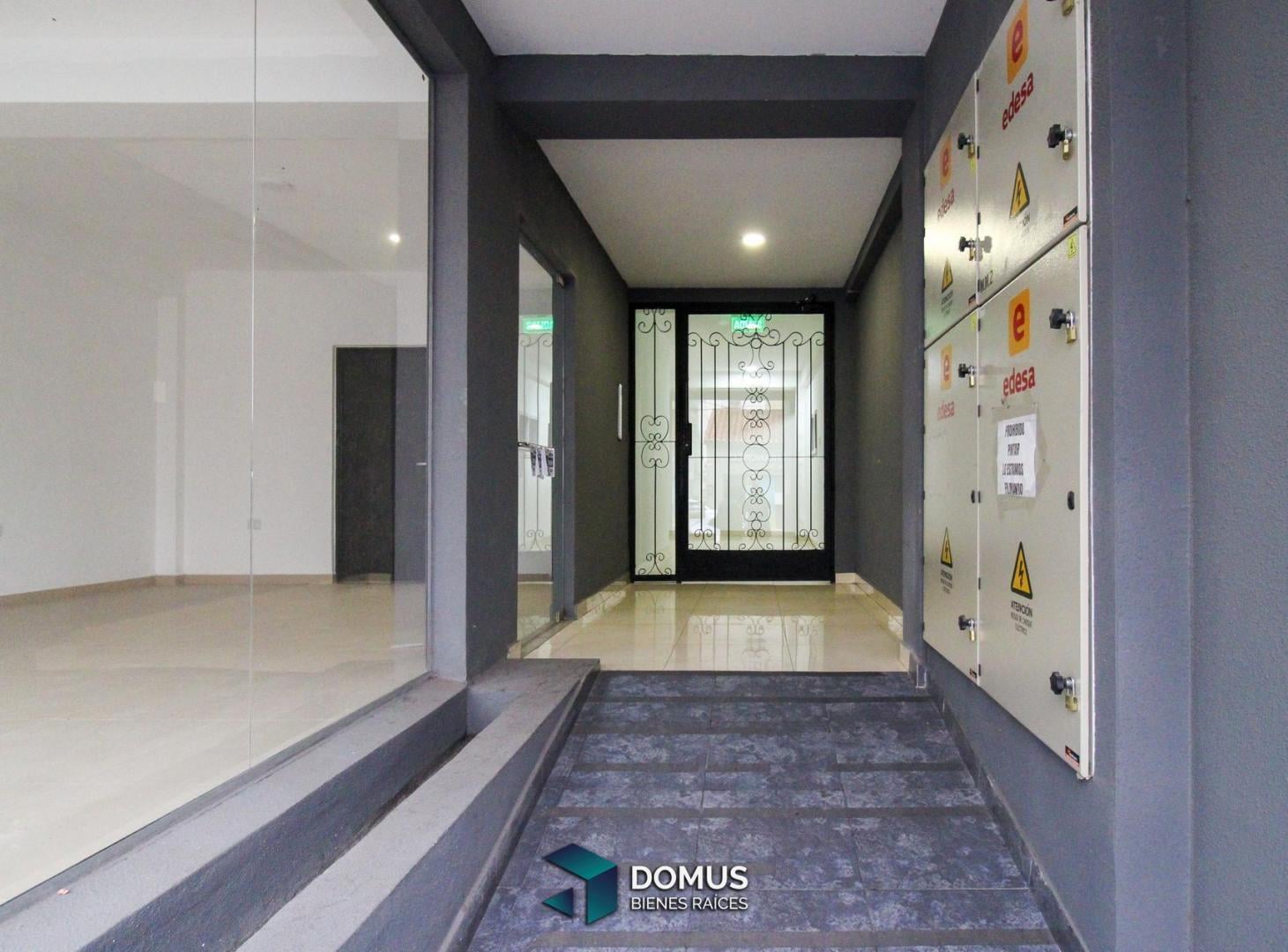 Foto de VENTA DEPARTAMENTO NECOCHEA AL 400, imagen 2