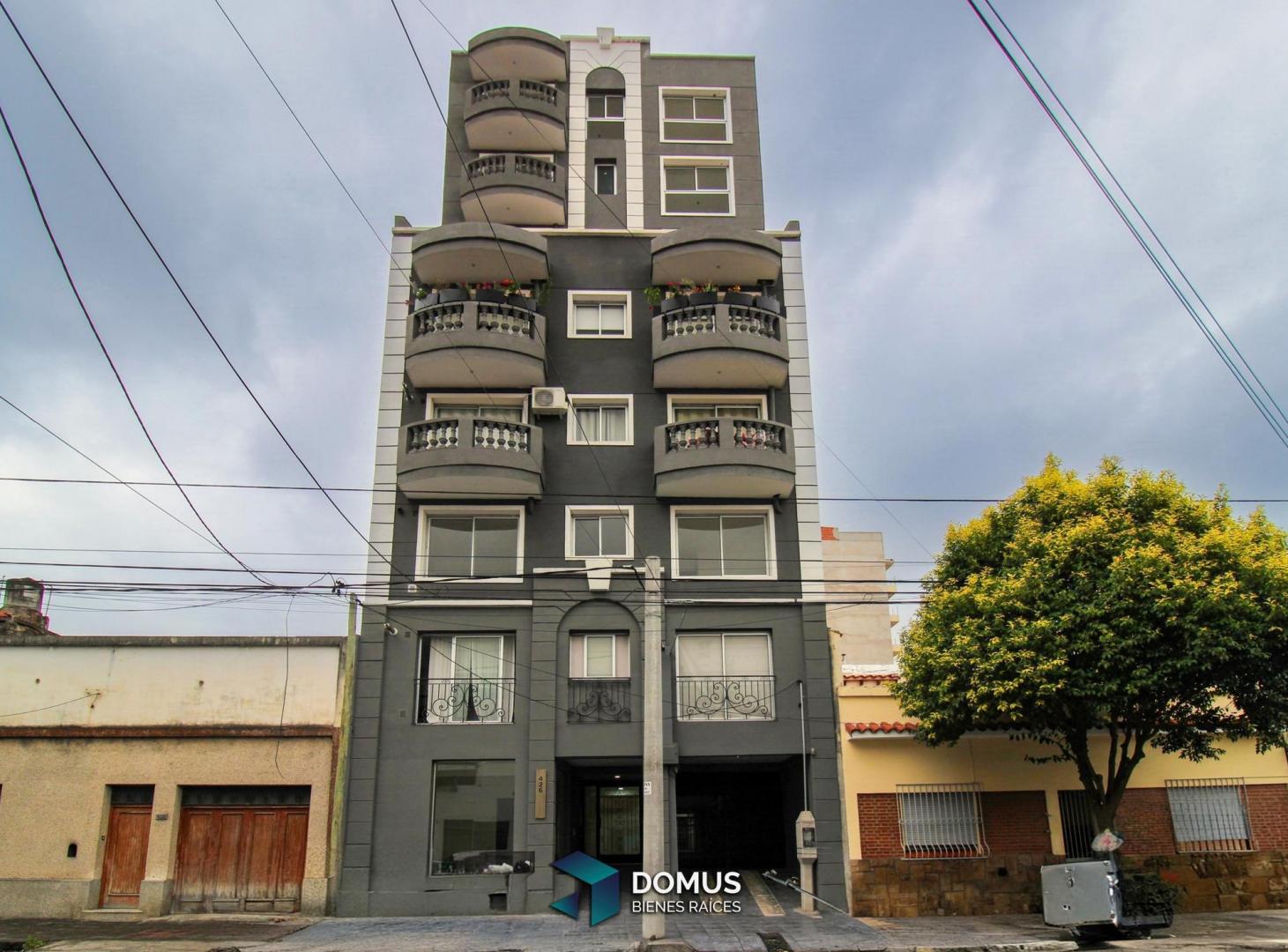 VENTA DEPARTAMENTO NECOCHEA AL 400
