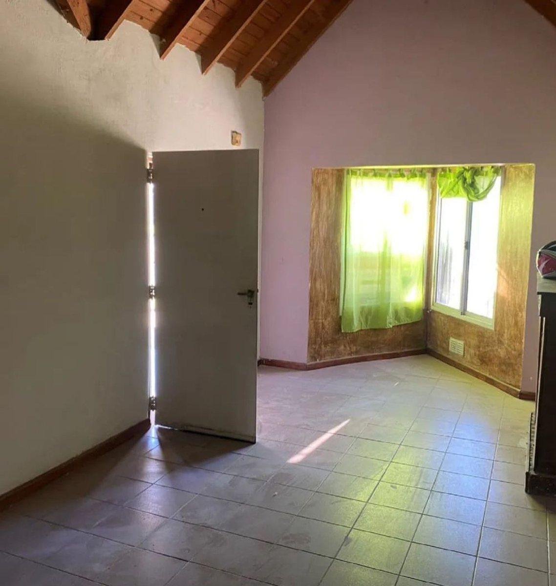 Se Vende Casa en Barrio Docente de Pergamino 5
