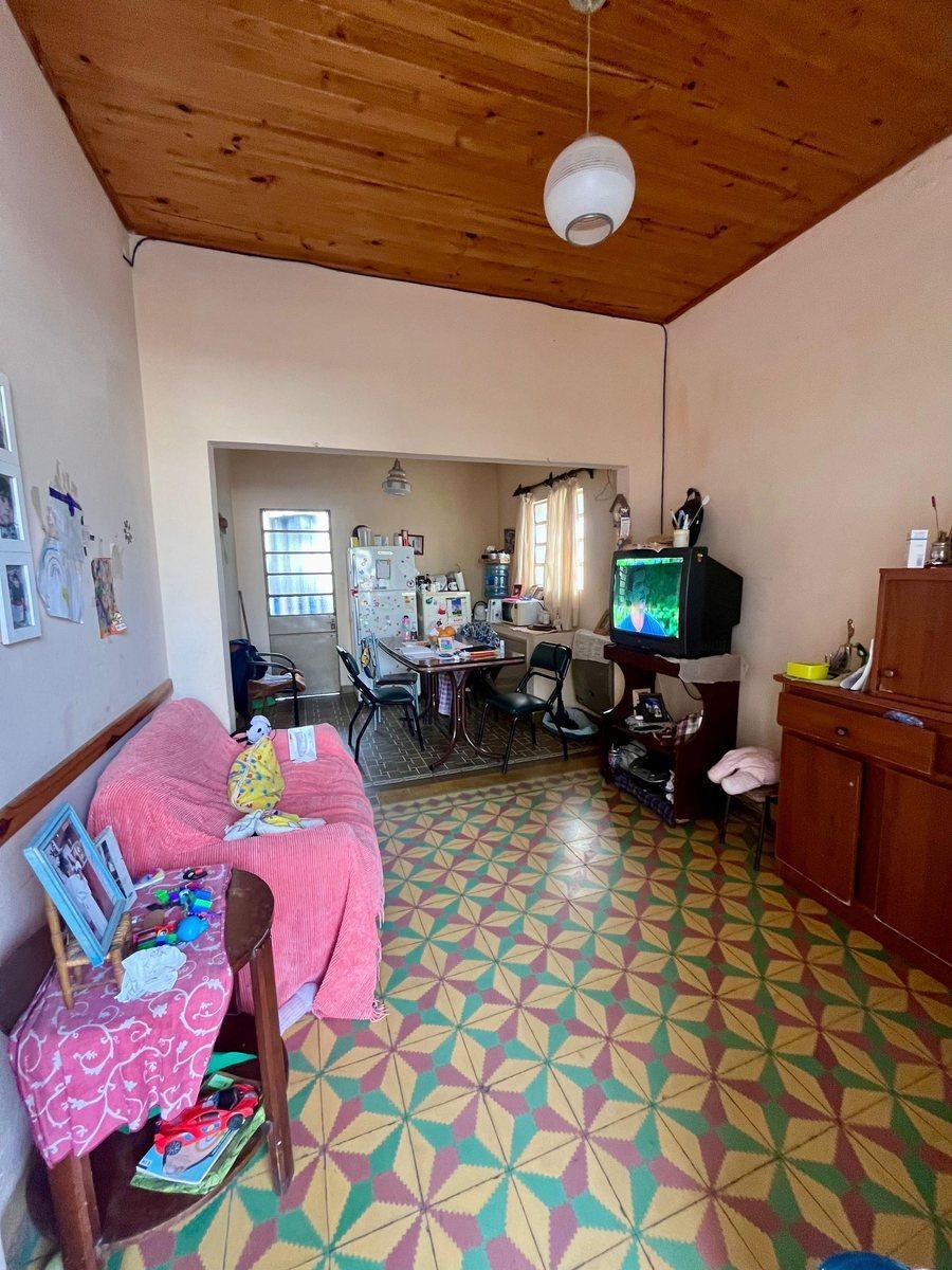 Casa en Venta en Pergamino con Patio Amplio 3