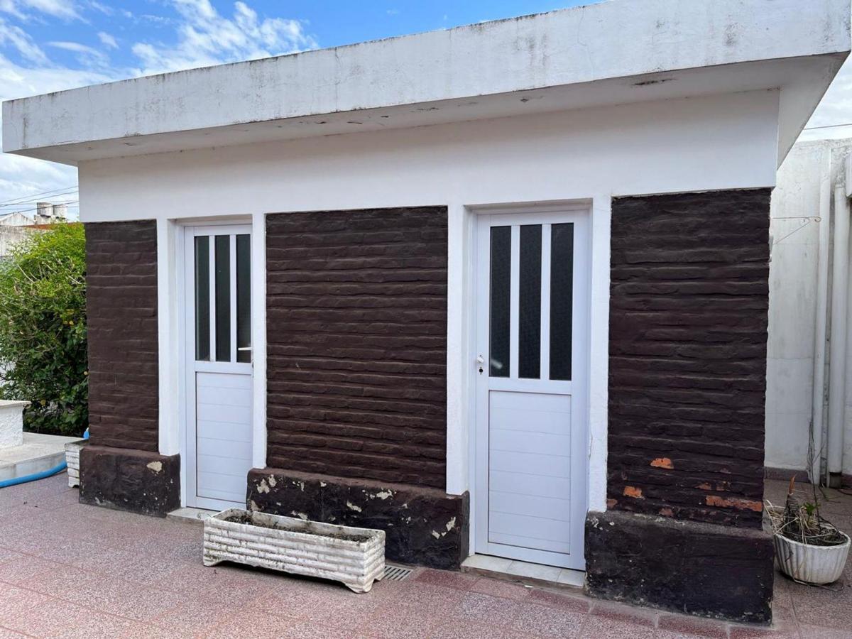 Casa en Venta en Pehuajó con Pileta 5