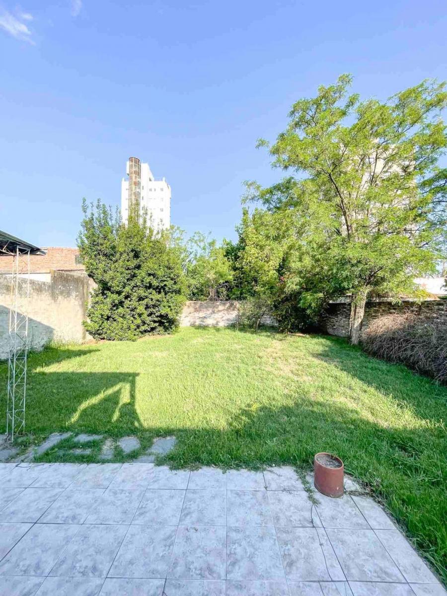 Casa en Venta en Pergamino con Patio 2