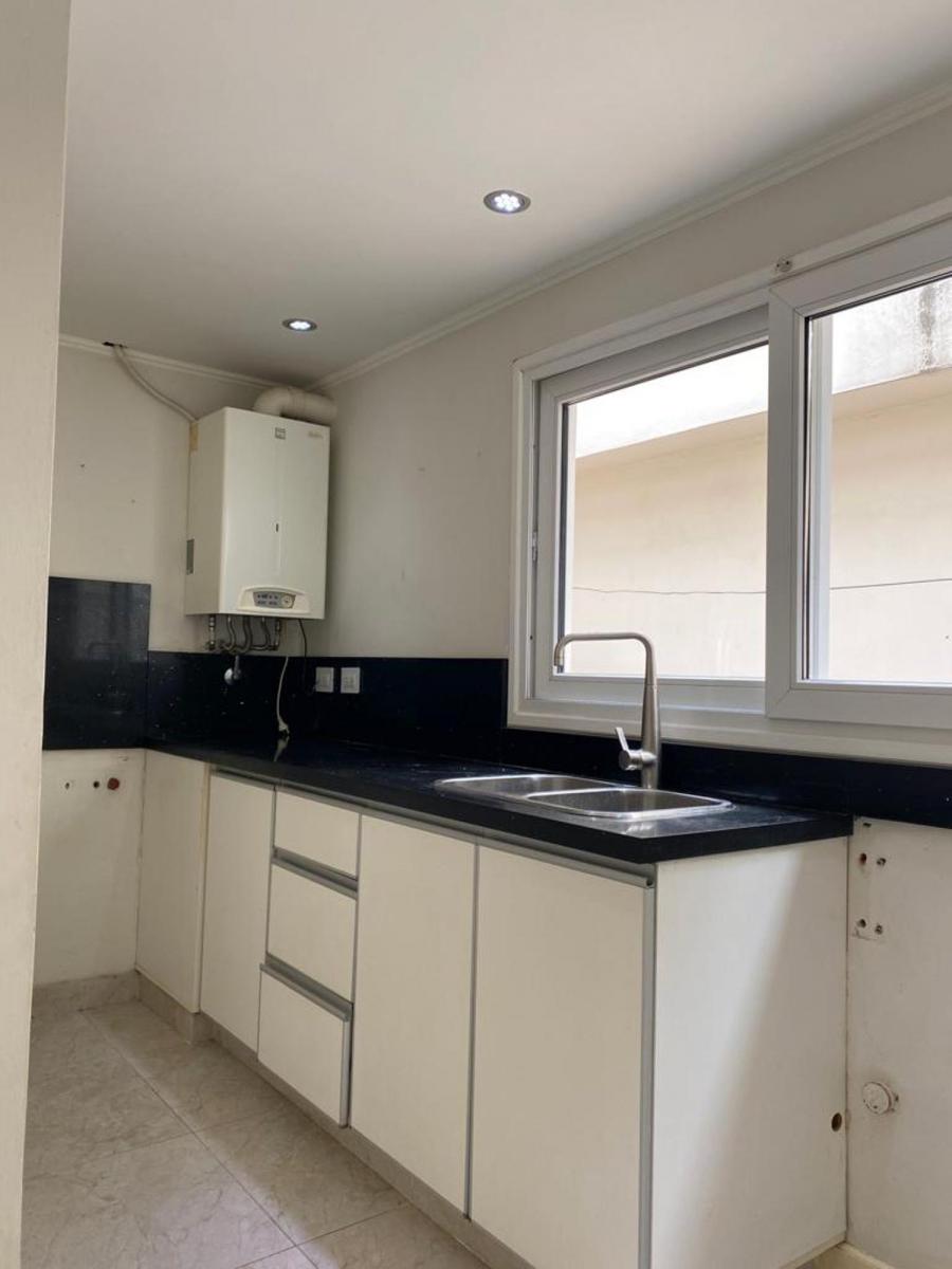 Se Vende Departamento Al Contrafrente en Pehuajó 3