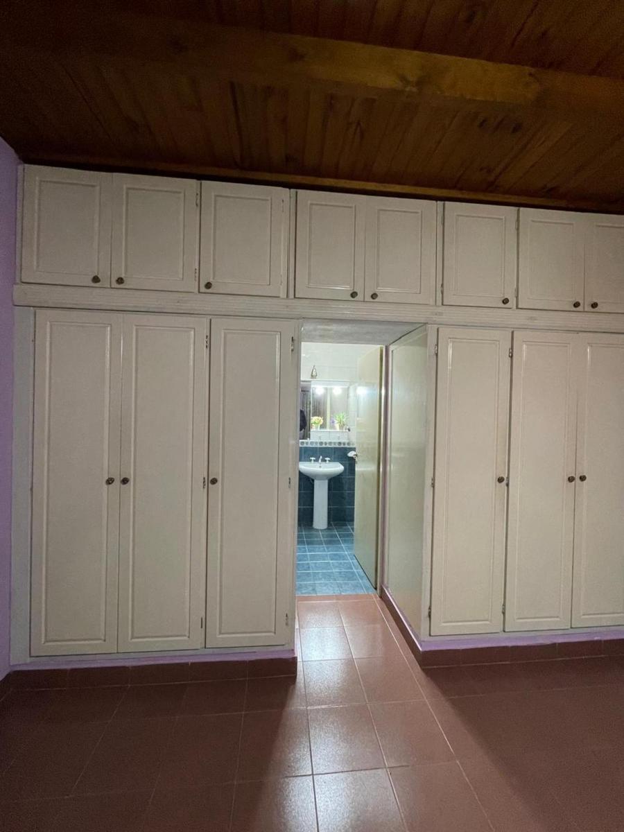 Casa en Venta en Bragado con Pileta 3
