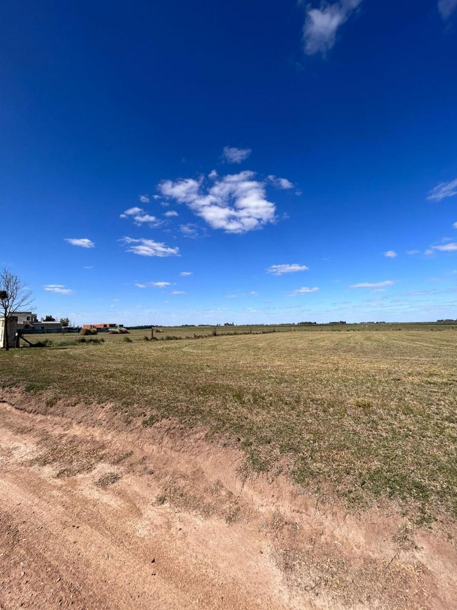 Lote en Venta en Pehuajó Trapalanda Club de Campo 5