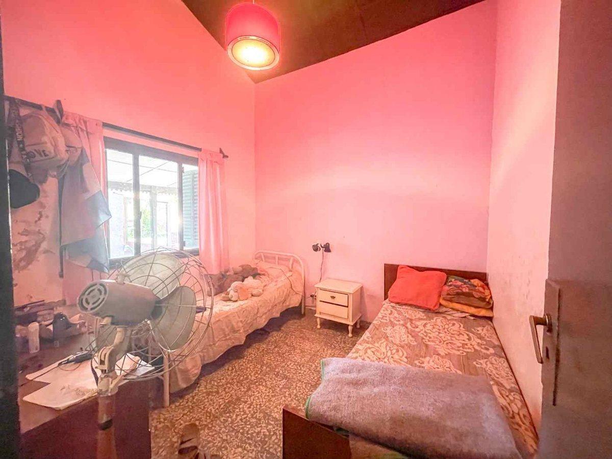 Casa en Venta en Pergamino con Pileta y Galpon 3
