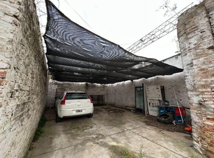 SE VENDE LOCAL COMERCIAL EN PERGAMINO CON GARAGE 3