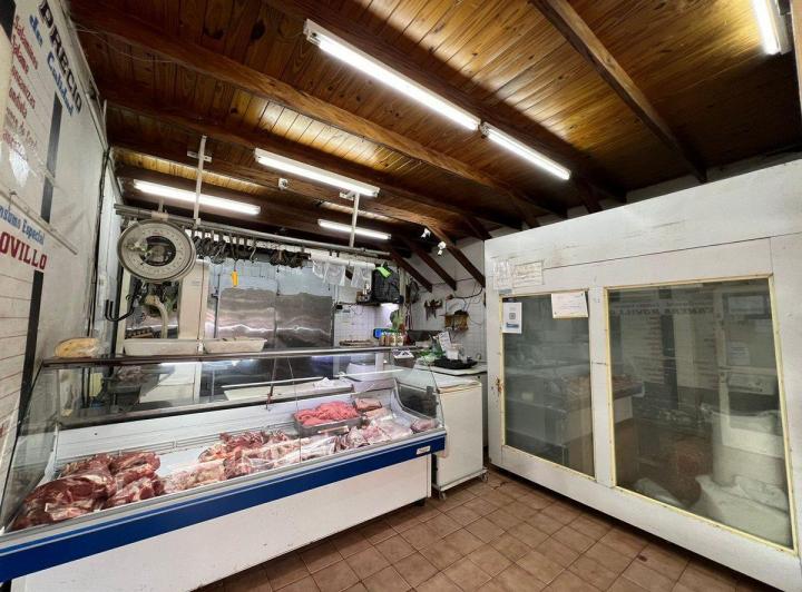 SE VENDE LOCAL COMERCIAL EN PERGAMINO 2