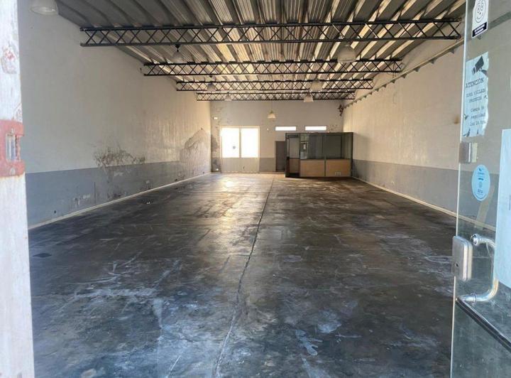 LOCAL COMERCIAL EN VENTA EN PERGAMINO. 5