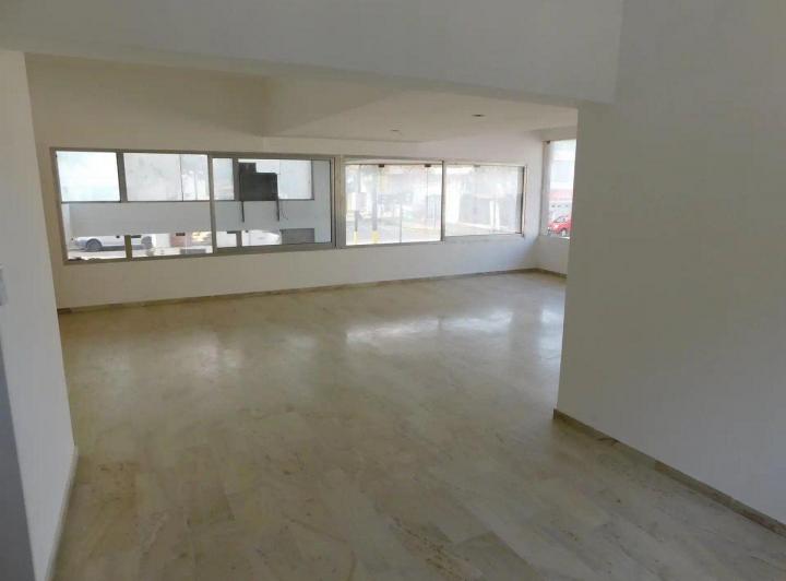 EDIFICIO A LA VENTA EN PERGAMINO 3