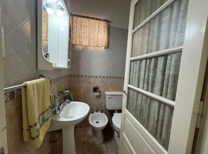 CASA EN VENTA EN PERGAMINO EN ZONA CÉNTRICA 4