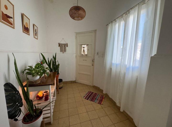 CASA EN VENTA EN PERGAMINO EN ZONA CÉNTRICA 3