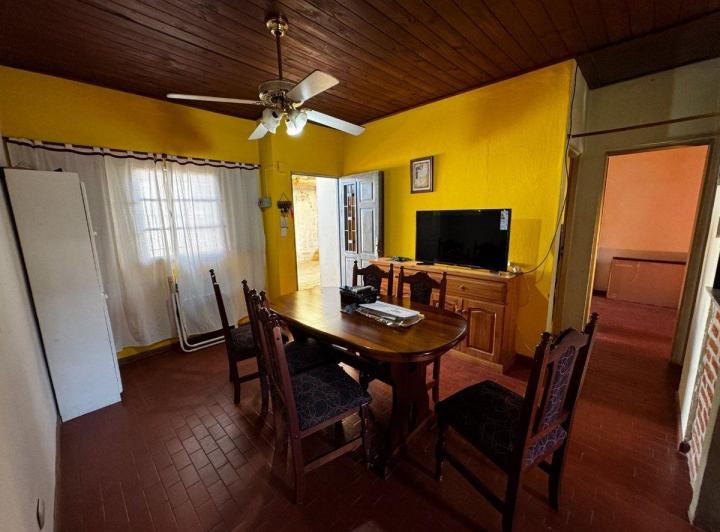 CASA EN VENTA EN PERGAMINO CON PATIO 5