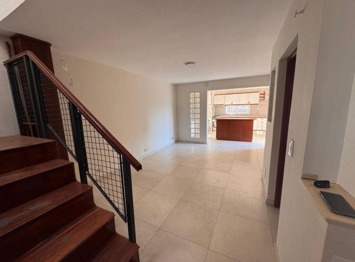 CASA EN VENTA EN PERGAMINO CON COCHERA 2