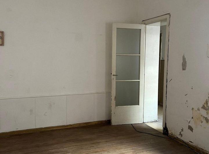 CASA EN VENTA EN PERGAMINO A REFACCIONAR 5