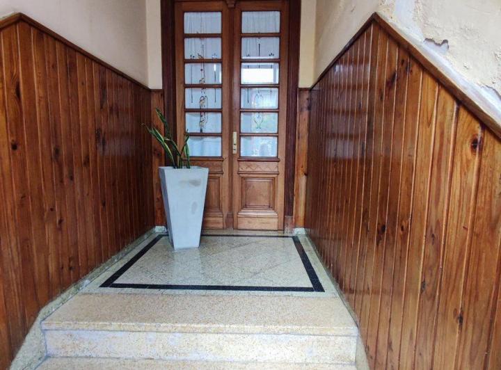 CASA CON LOCAL EN VENTA EN BRAGADO 1