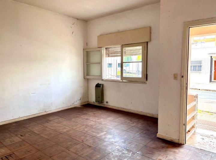 CASA EN VENTA EN PERGAMINO EN ZONA CENTRICA 3