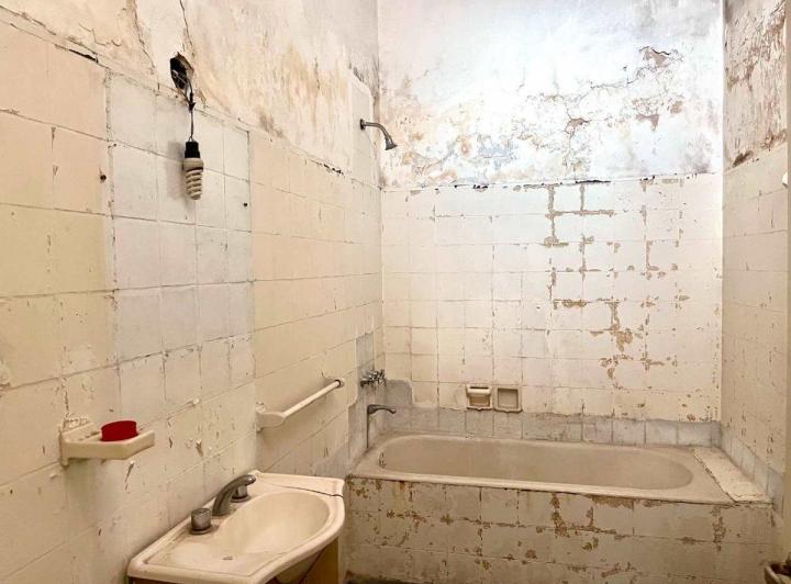 CASA EN VENTA EN PERGAMINO EN ZONA CENTRICA 5