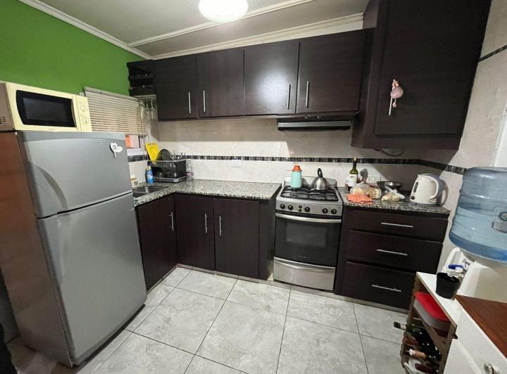 CASA EN VENTA EN PERGAMINO CON PILETA 4