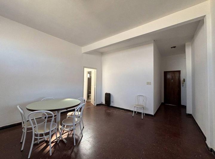 DEPARTAMENTO EN VENTA EN BRAGADO 1