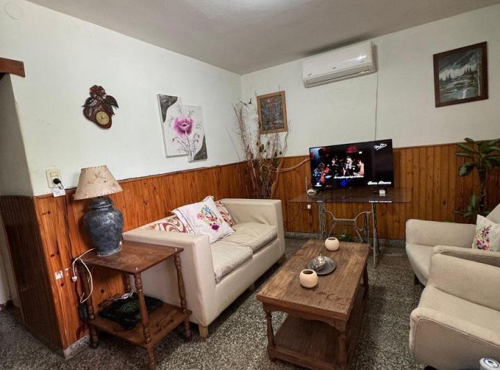 CASA EN VENTA EN PEHUAJO 5