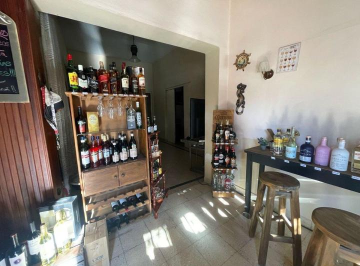 CASA EN VENTA EN PERGAMINO CON PATIO 1