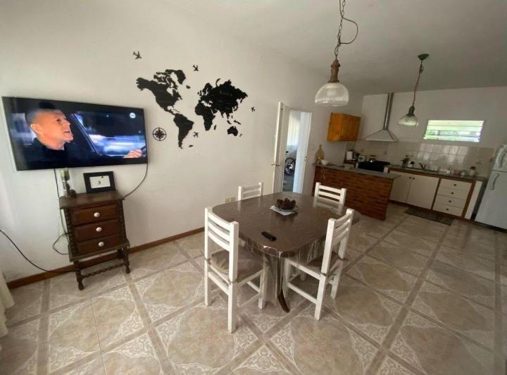 CASA EN VENTA EN PERGAMINO CON PATIO 3