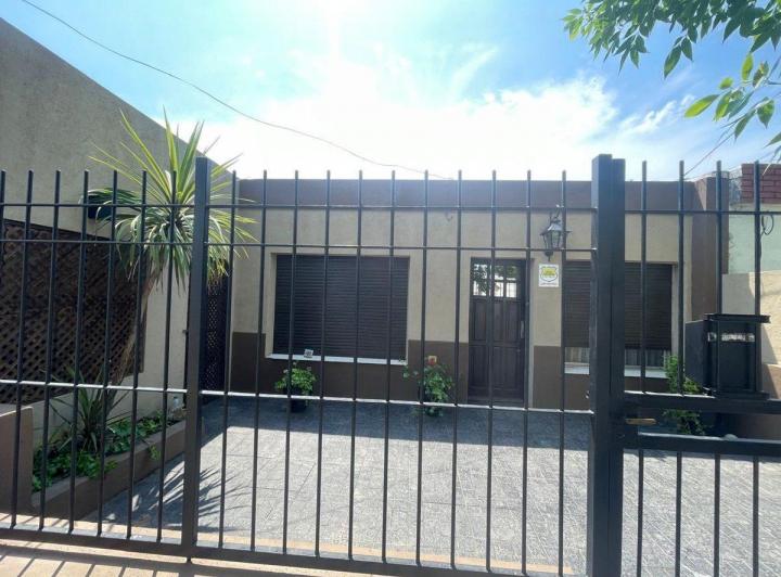 CASA EN VENTA EN PERGAMINO 2