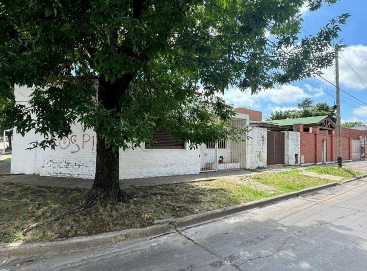 CASA EN VENTA EN PERGAMINO 2