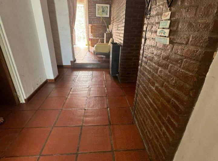 CASA EN VENTA EN PERGAMINO 4