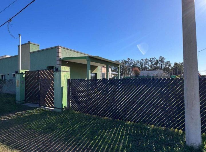 CASA EN VENTA EN PEHUAJO 3