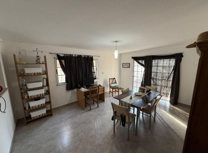 CASA EN VENTA EN PERGAMINO CON PATIO 3