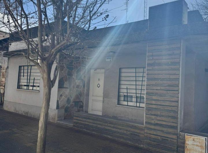 CASA EN VENTA EN PERGAMINO 2