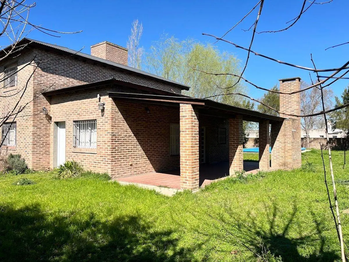 CASA QUINTA EN ALQUILER EN FONTEZUELA 2