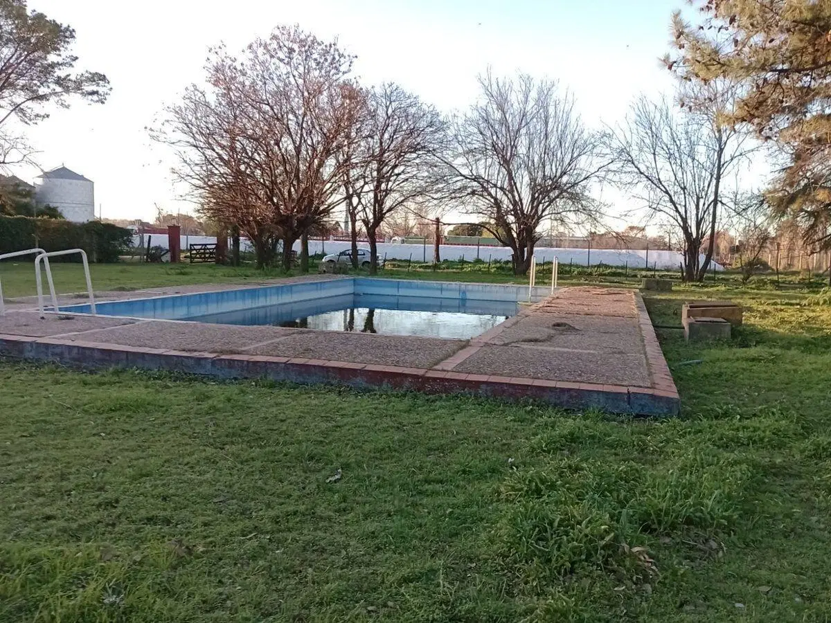 QUINTA EN VENTA EN BRAGADO CON PILETA 5