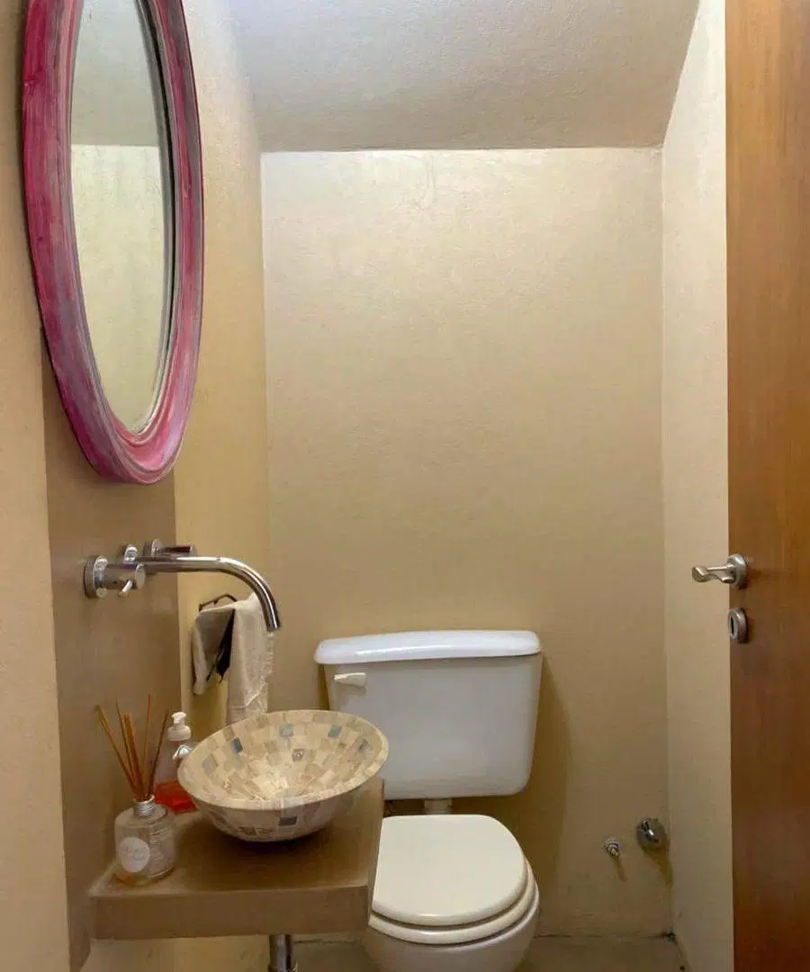 CASA EN VENTA EN PEHUAJÓ CON PILETA 4