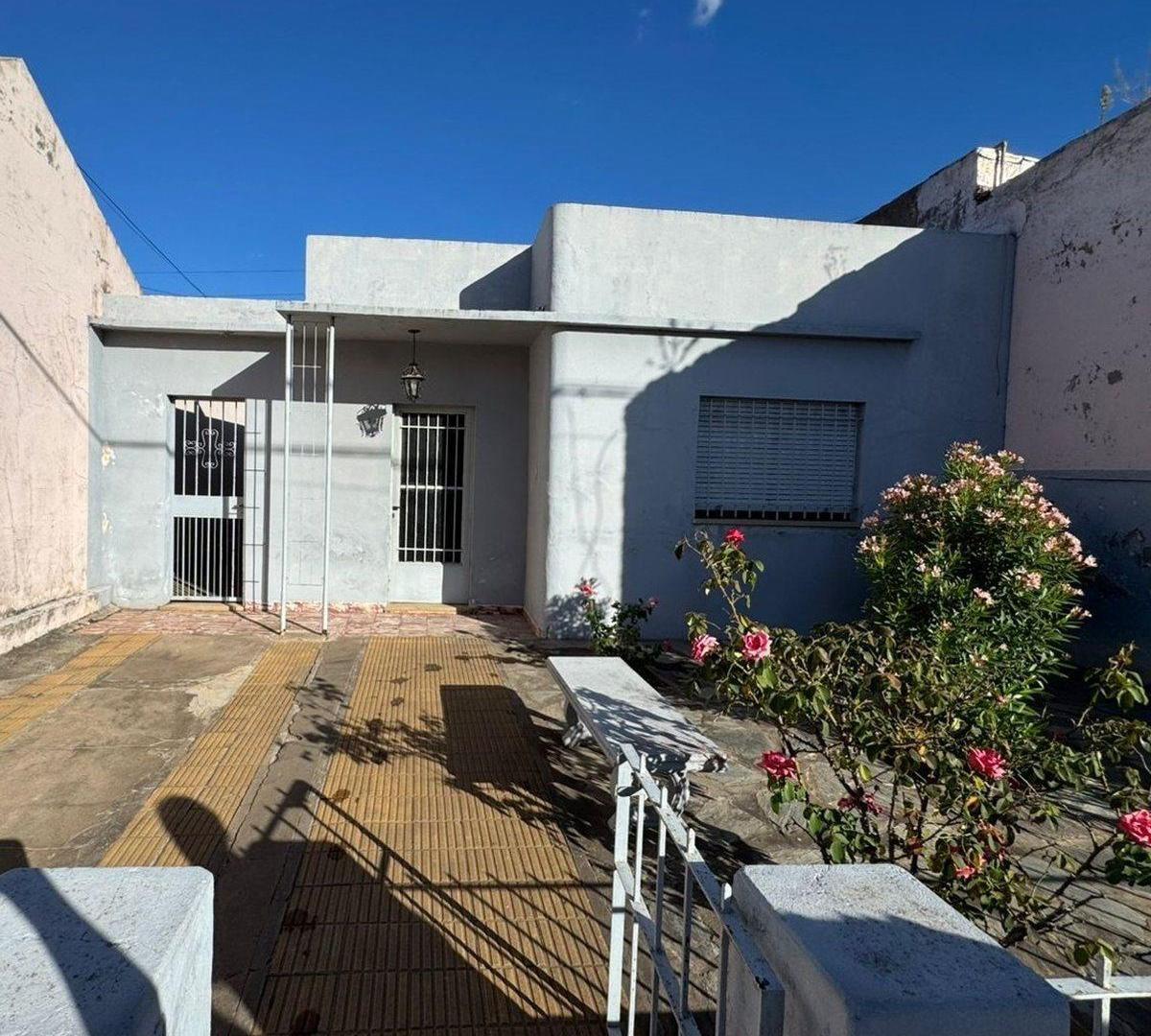 CASA EN VENTA EN JUNIN